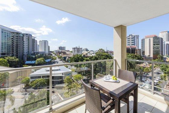 Oaks Brisbane Lexicon Suites שירותים תמונה