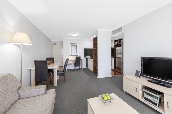 Oaks Brisbane Lexicon Suites שירותים תמונה