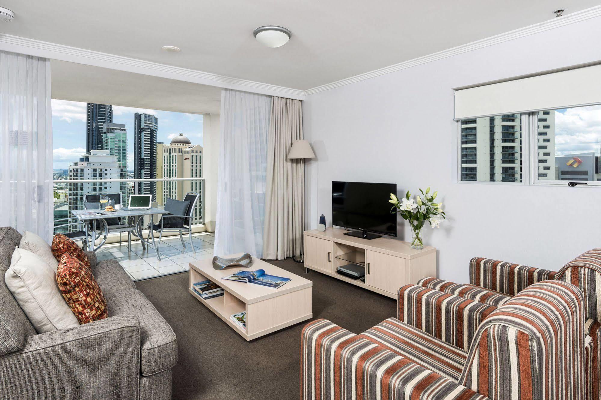 Oaks Brisbane Lexicon Suites מראה חיצוני תמונה