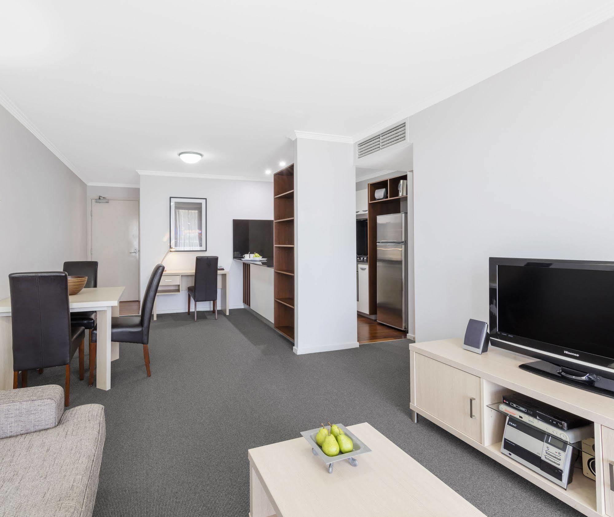 Oaks Brisbane Lexicon Suites מראה חיצוני תמונה