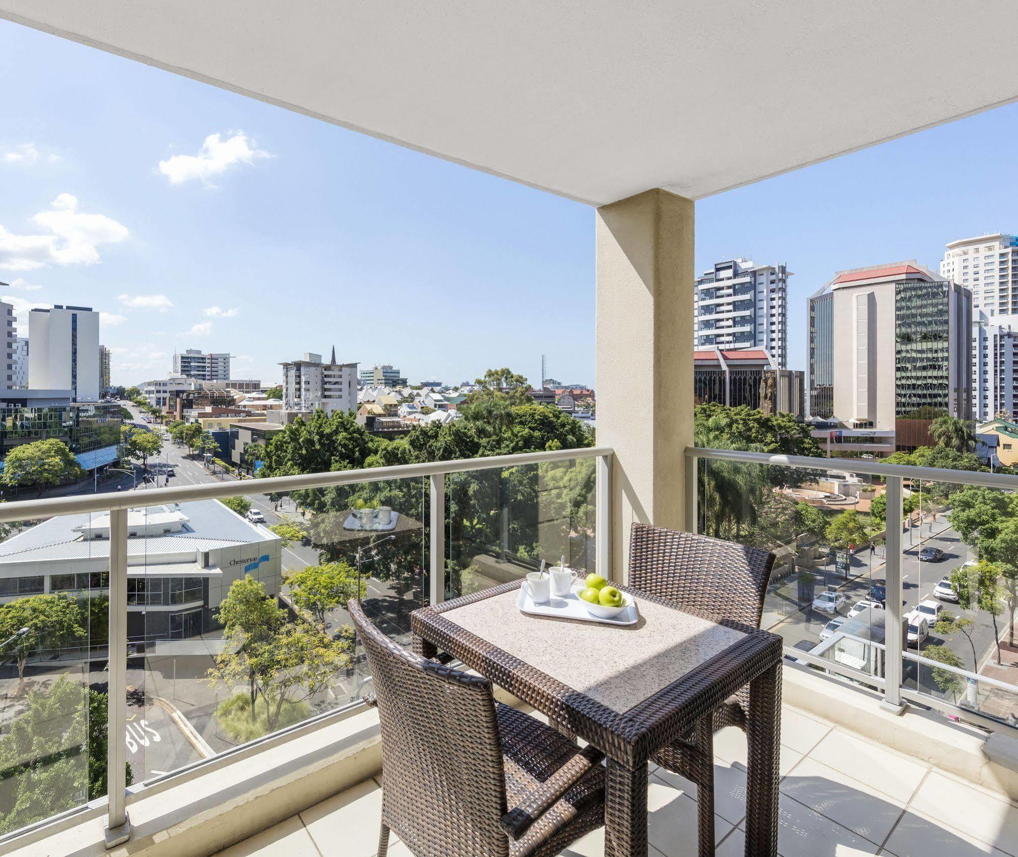 Oaks Brisbane Lexicon Suites מראה חיצוני תמונה